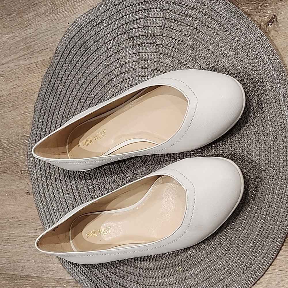 Nine West White Ballet Flats